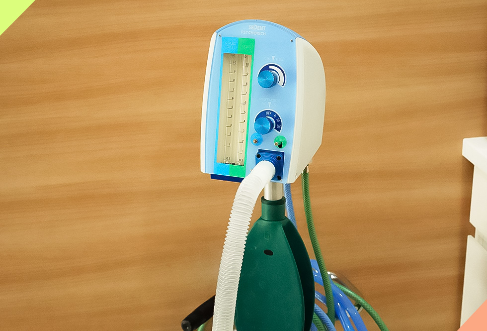 かわまがりファミリー歯科は笑気麻酔も行っております。